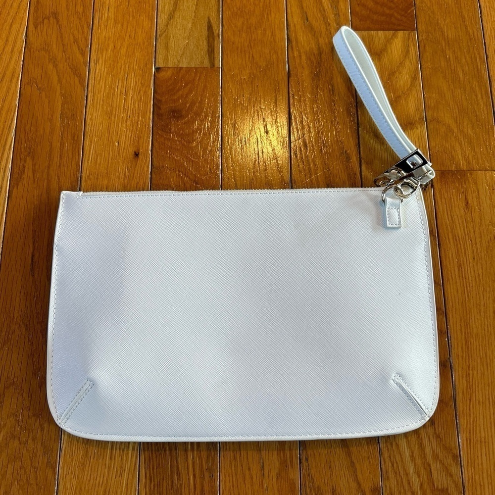 White House Black Market White Floral Faux Leather Clutch Wristlet Purse 11 X 7” - Picture 3 of 9